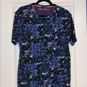 Robert Graham paisley tee shirt